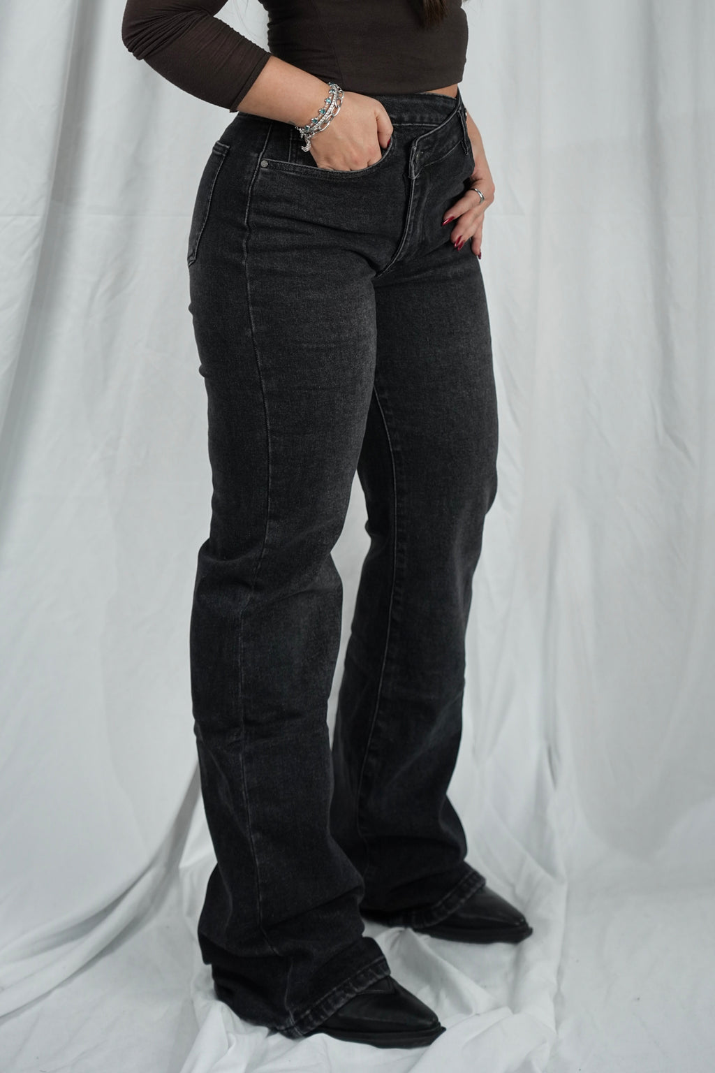 Jeans Crossed Black