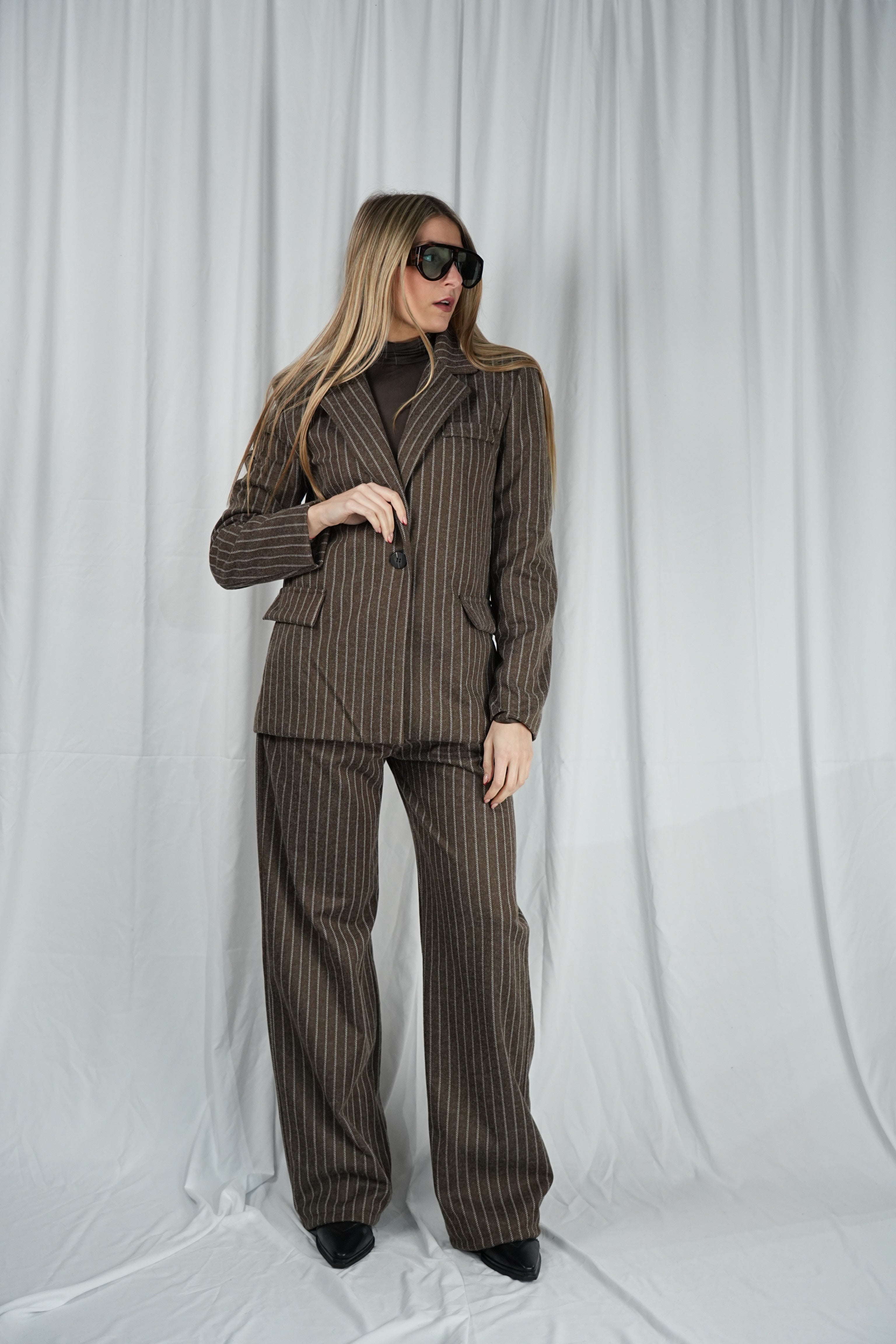 Completo gessato Winter Brown