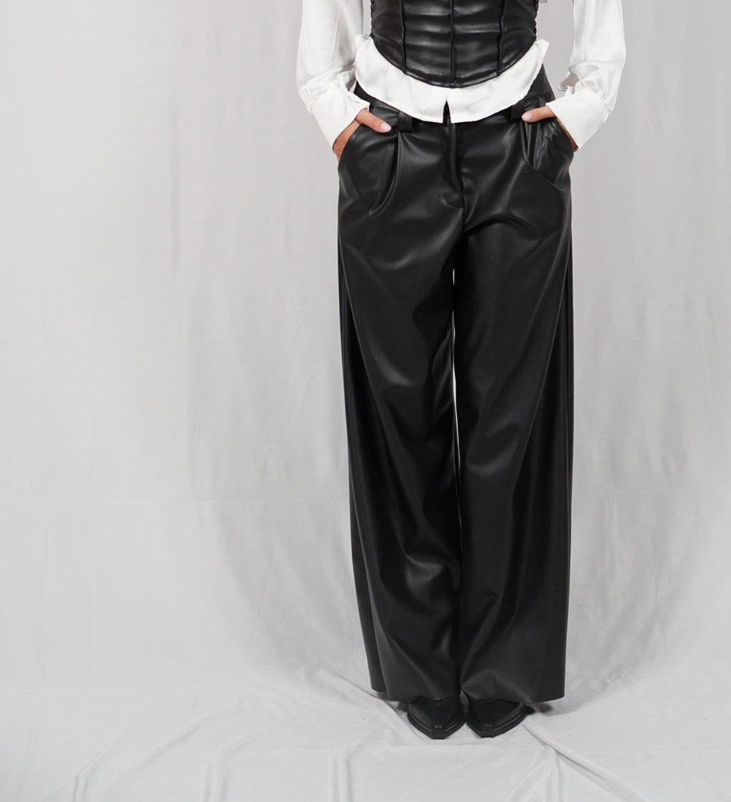 Pantalone loose ecopelle Black