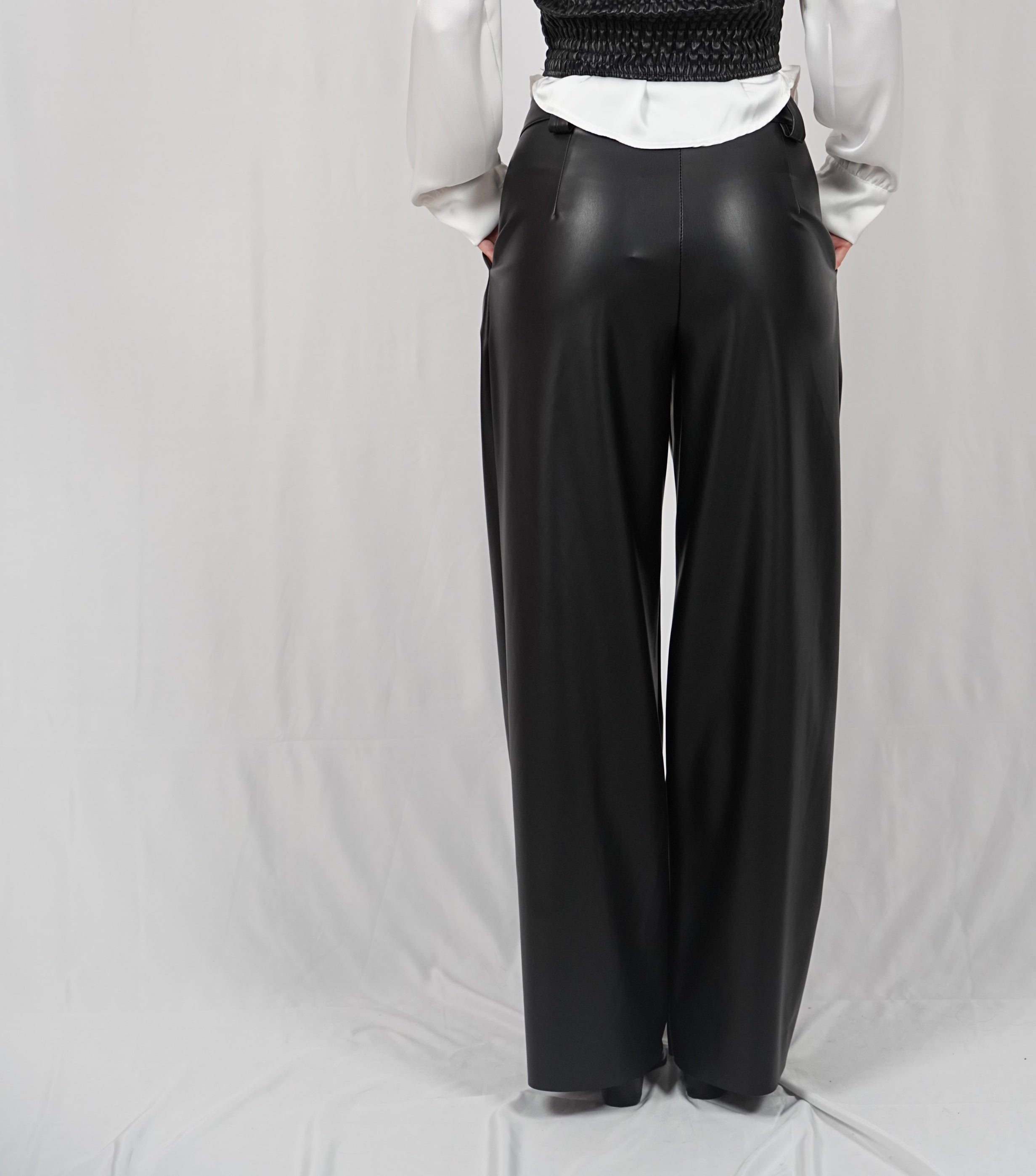 Pantalone loose ecopelle Black