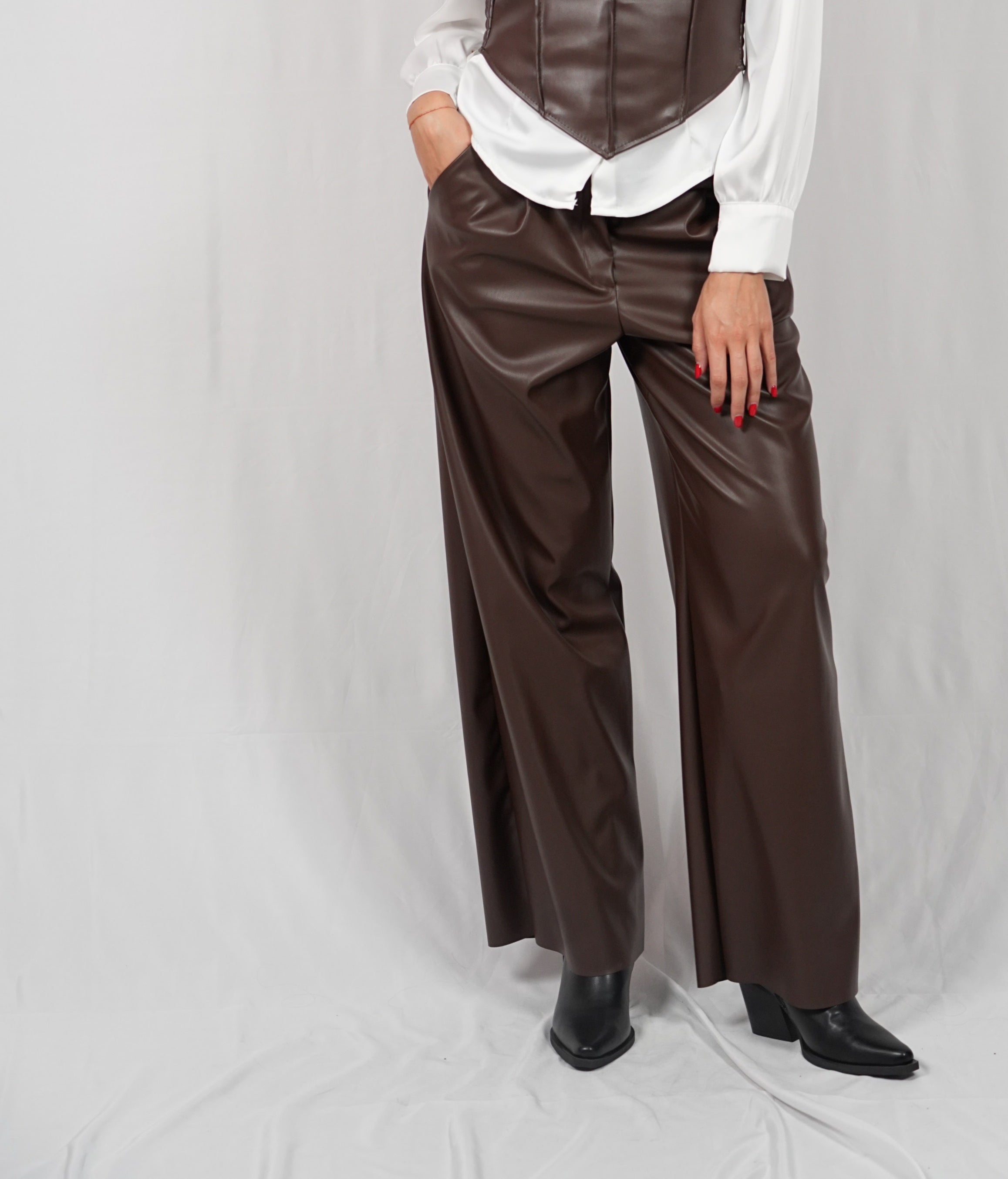 Pantalone loose ecopelle Cioccolato
